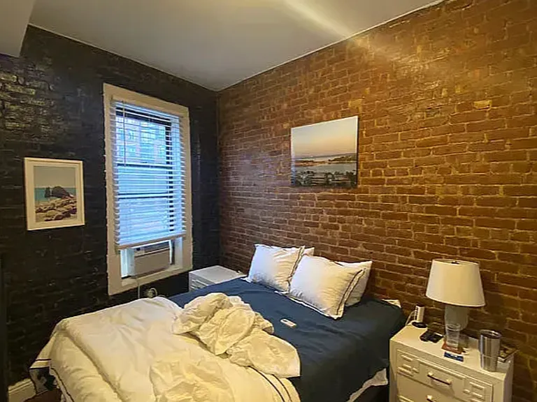 2 Bank St #2 — Photo 4