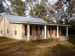 106 Sugar Creek Rd, Carriere, MS 39426