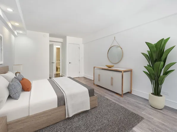 225 East 63rd Street image 5 of 15