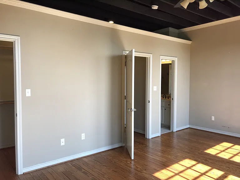208 N Bryan Ave #22 — Photo 7