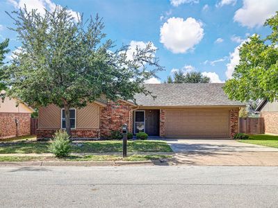 6452 Westridge Dr, Watauga, TX, 76148