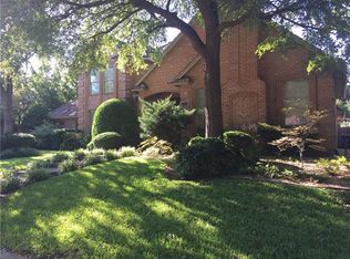 2500 Chad Dr, Arlington, TX 76017