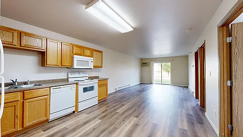 Pineview Apartments Photo 1