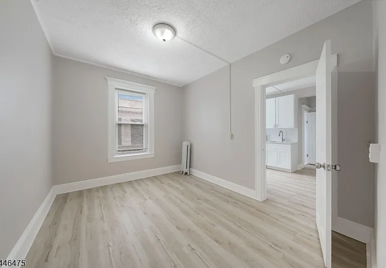 53 Henry St #A6 — Photo 4