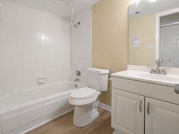 4th image of 8529 Hearth Dr APT 23