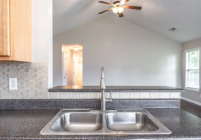 131 River Birch Ln — Photo 4