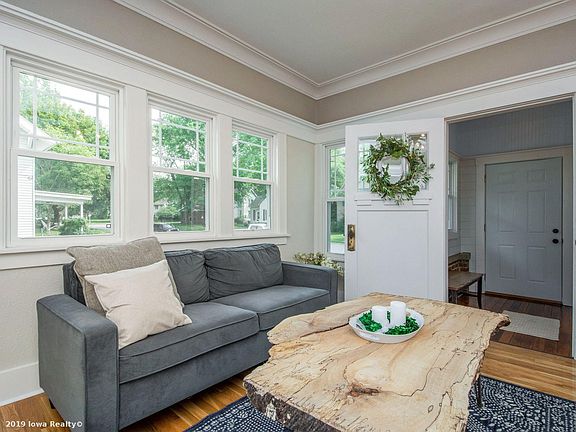 4th image of 808 W Ashland Ave