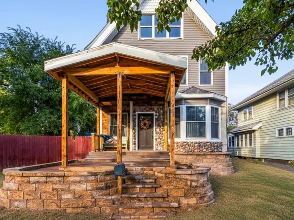 1465 S 76th STREET, West Allis, WI 53214