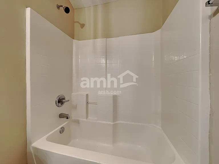 2186 Cherokee Cove Trl — Photo 16