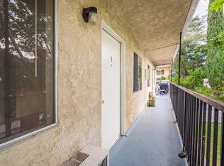 10427 Commerce Ave #3, Tujunga, CA 91042