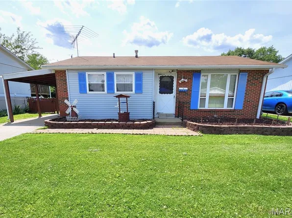 3229 Kilarney Dr, Granite City, IL 62040