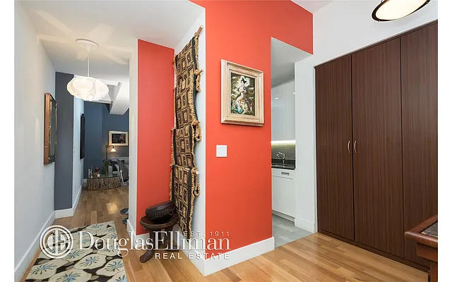 Sold by Douglas Elliman | media 20