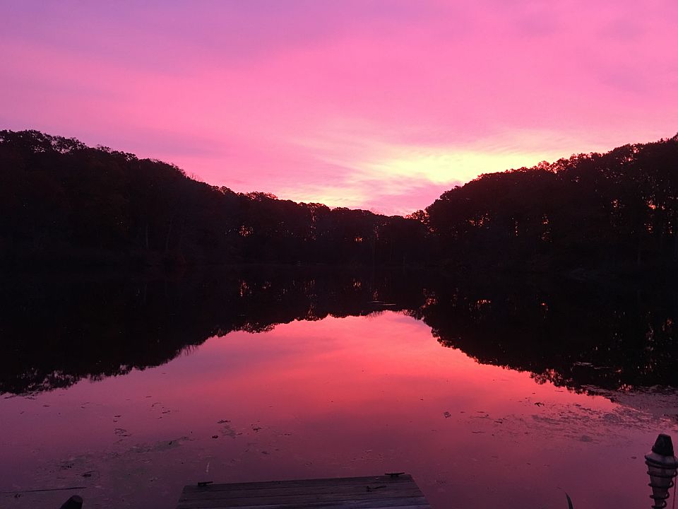 Sunrise on Milford pond