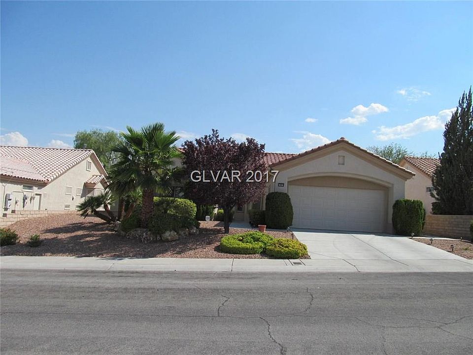 1st image of 10029 Cresent Creek Dr