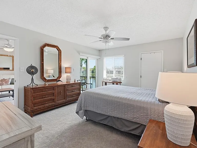 240 Cypress Ln #240 — Photo 22