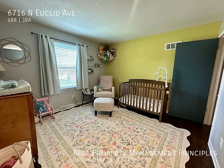 6716 N Euclid Ave — Photo 7