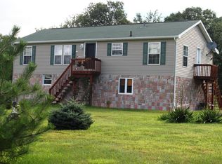 11 Fields Dr, Jim Thorpe, PA 18229