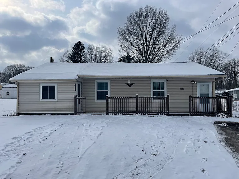 1730 Woodland Dr #B — Photo 10