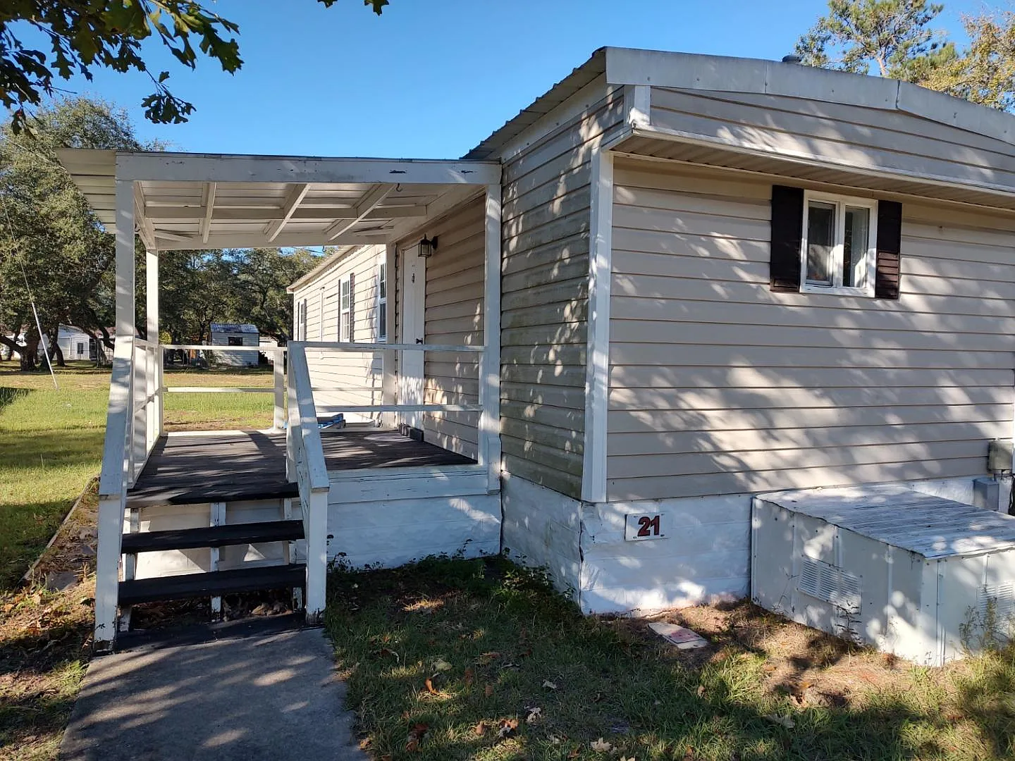 1004 Stanley Rd - 21 — Photo 1