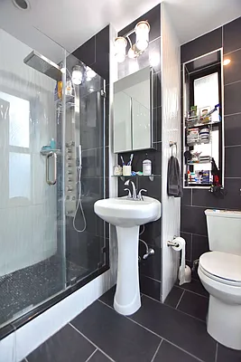 Rented by Bold New York | media 12