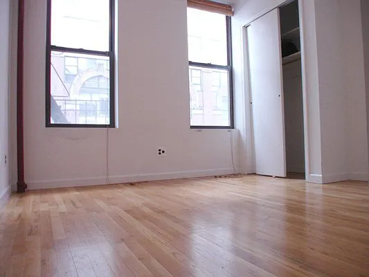 Rented by Glasser Realty LLC | media 21