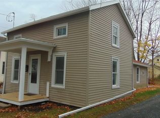 67 Mynderse St, Seneca Falls, NY 13148