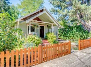 733 NW Birch St, McMinnville, OR 97128