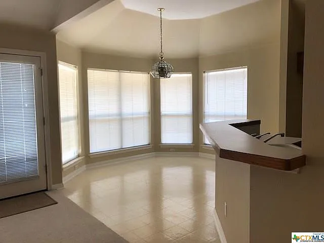 1700 Lancaster St — Photo 19