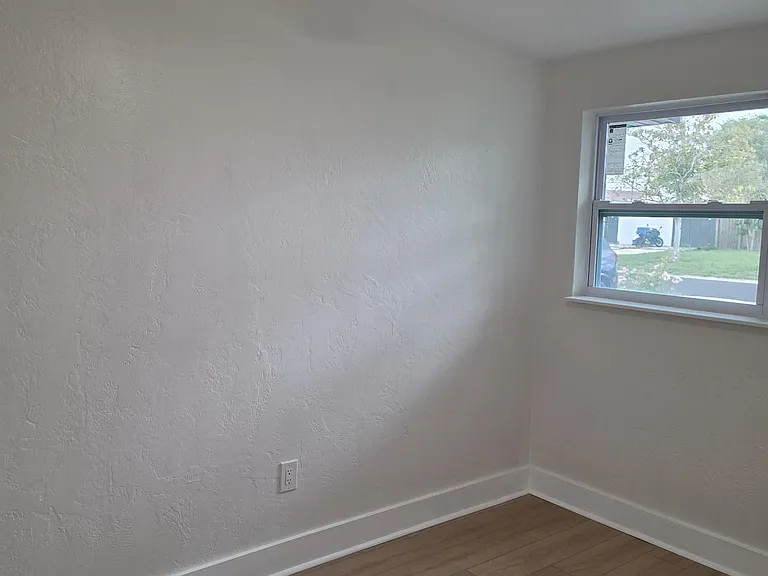 9482 Crestview St — Photo 15