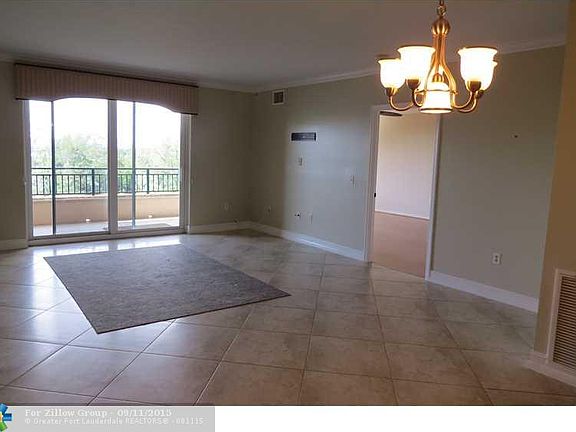 3rd image of 2880 NE 14th St APT 610