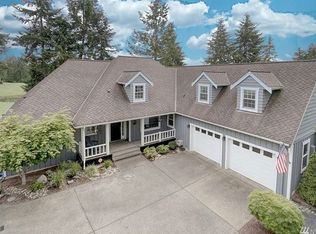 241 E Soderberg Rd, Allyn, WA 98524