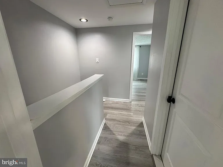 5585 Hecate Ct — Photo 16