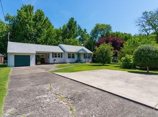 1730 Scheller Ln, New Albany, IN 47150