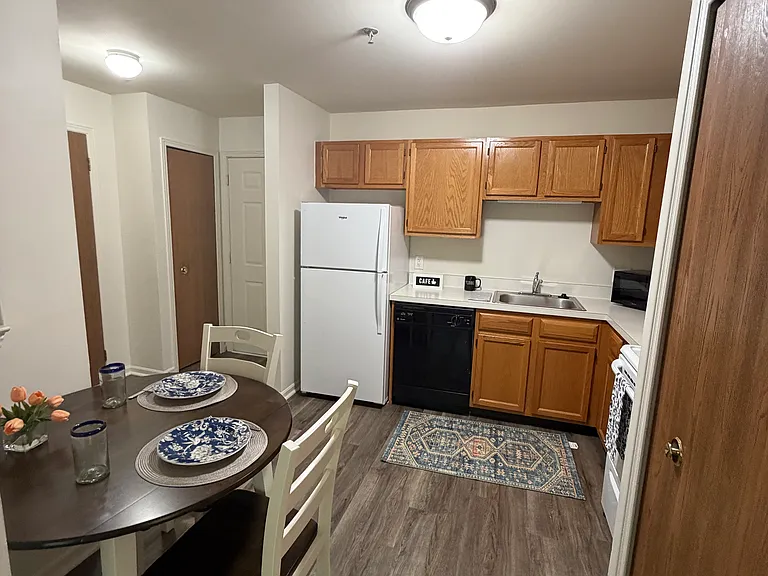 Riverside Senior Apartments — Photo 32