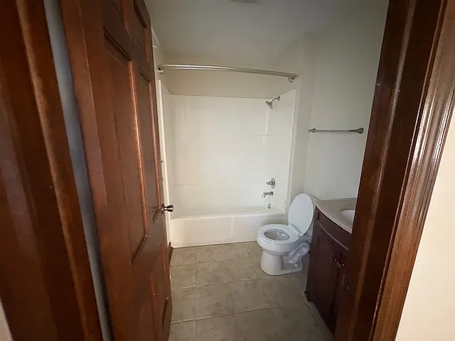 5809 Holston Dr — Photo 3
