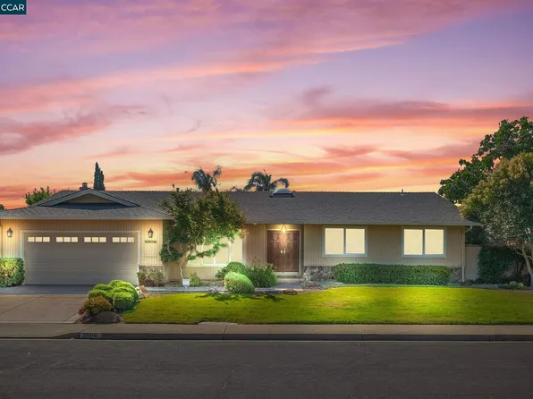 3906 Boatwright Dr, Concord, CA 94519