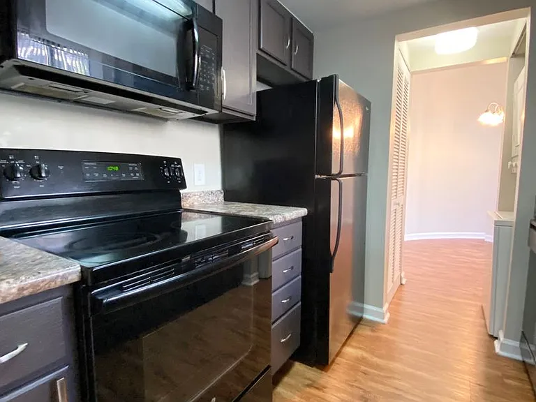 1100 Wheat St #104 — Photo 9