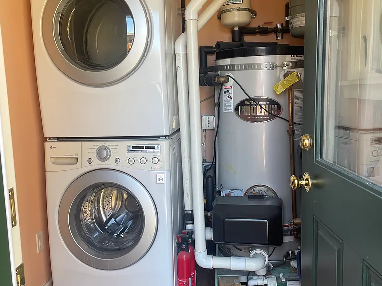 168 Santa Clara Ave — Photo 17
