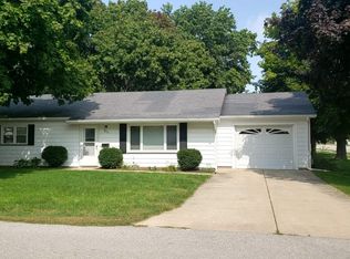 625 E Prospect St, Geneseo, IL 61254