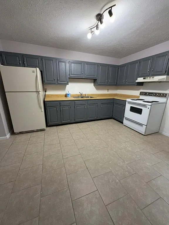 515 Breckinridge St #6 — Photo 2