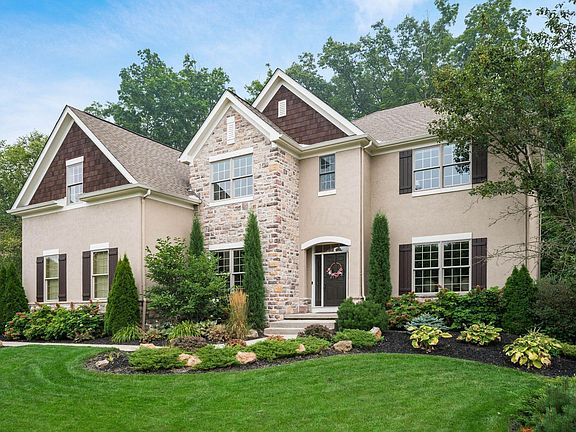 2nd image of 5598 Lynbrook Ln