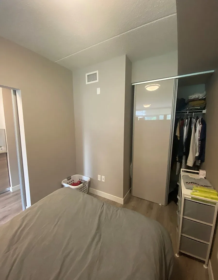 257 Hemlock Street Waterloo — Photo 4