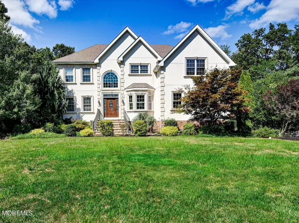 2 Hummingbird Court, Howell, NJ 07731
