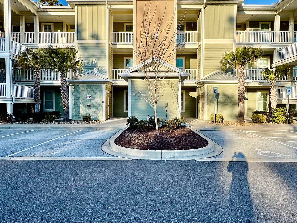 1st image of 144 Puffin Dr. #1-D
