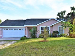 160 22nd Ave NE, Naples, FL 34120