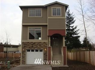 513 95th Ct SE #10, Everett, WA 98204