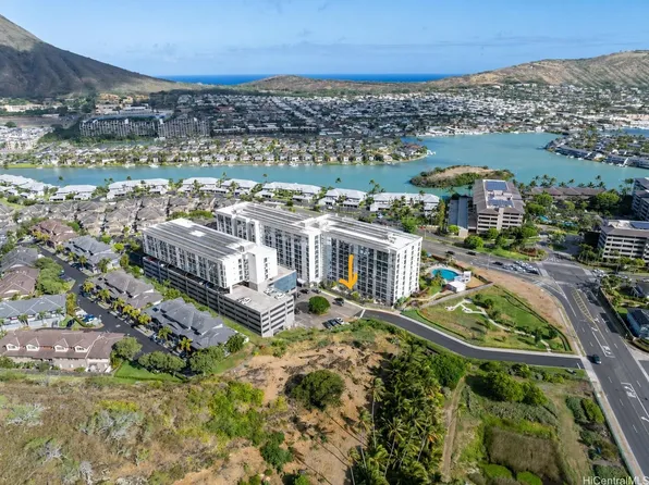 7000 Hawaii Kai Dr APT 2111, Honolulu, HI 96825
