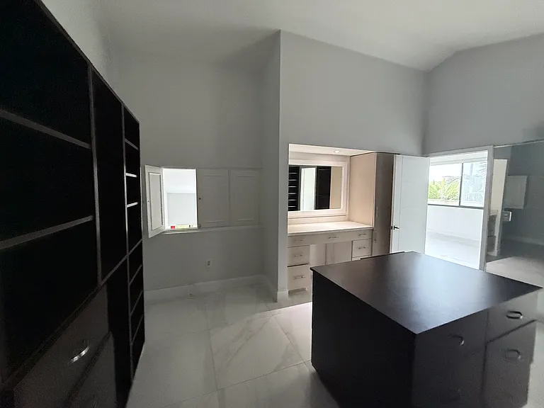 730 Coral Way #302 — Photo 76
