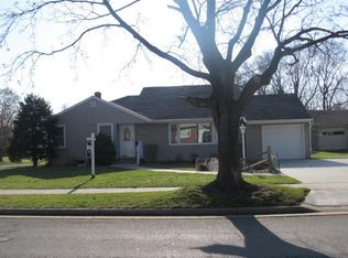 1719 E Glendale Ave, Appleton, WI 54911