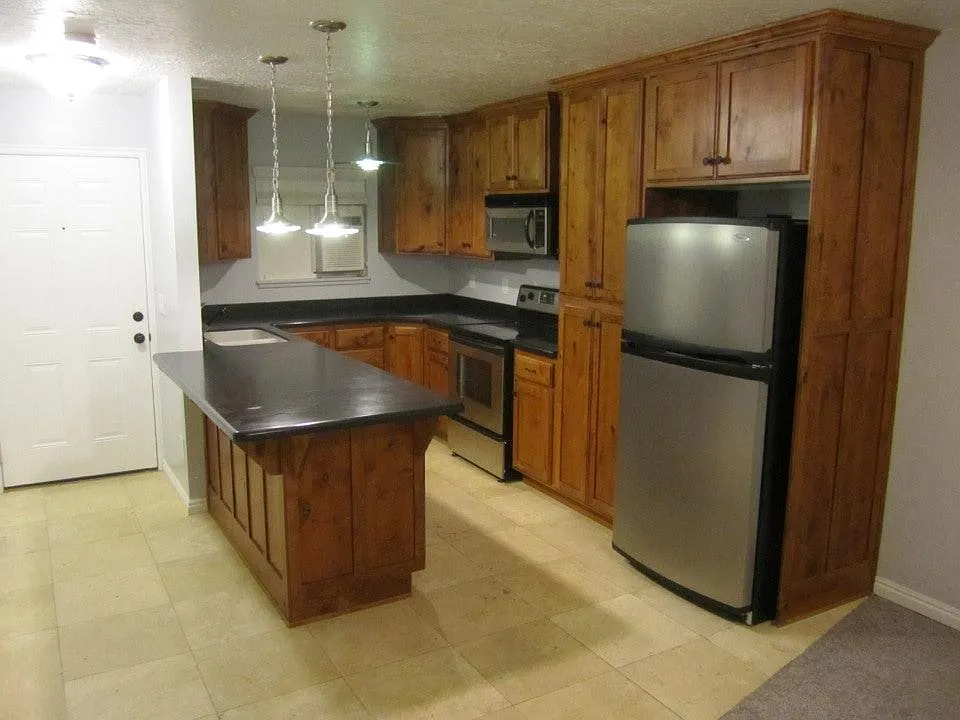 Meadow Lane, Ogden — Photo 1